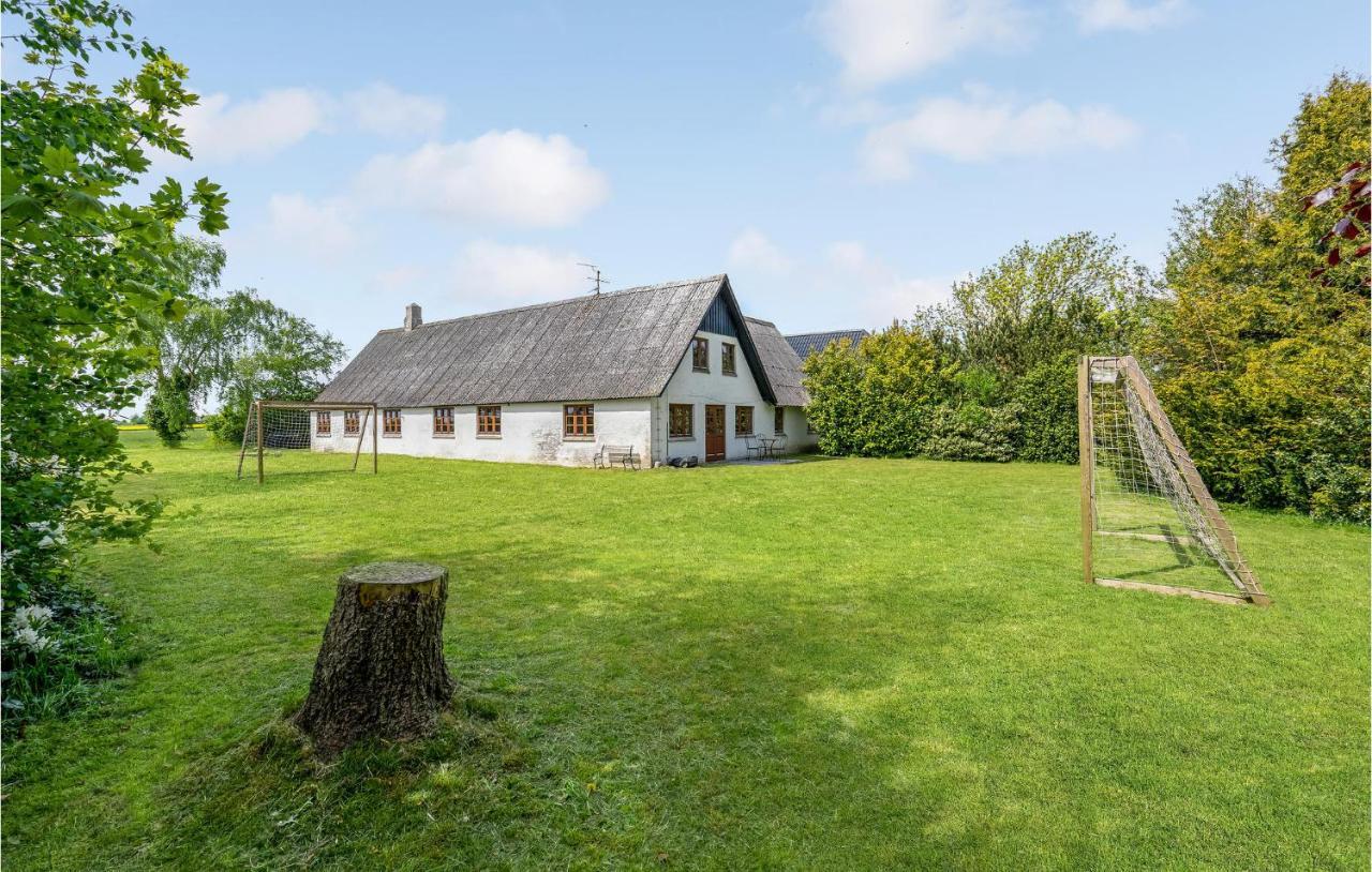 Beautiful Home In Sllested With Kitchen Sollested  Exteriér fotografie